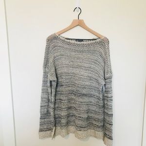 SALE!!! VINCE  Knit Sweater Size Large